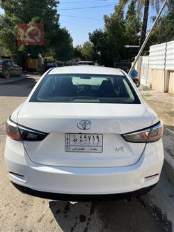 تۆیۆتا یارس